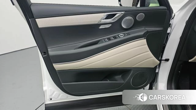Genesis GV80 id 4897815 из Кореи 16