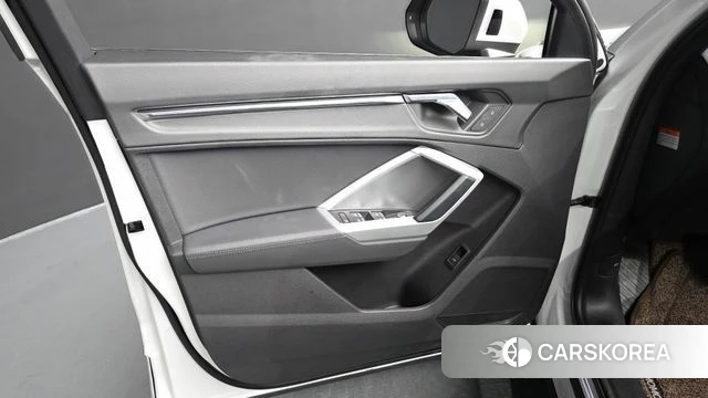 Audi Q3 (F3) id 4470809 из Кореи 16