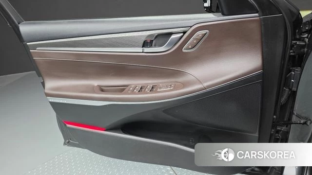 Hyundai Grandeur IG id 4285054 из Кореи 16