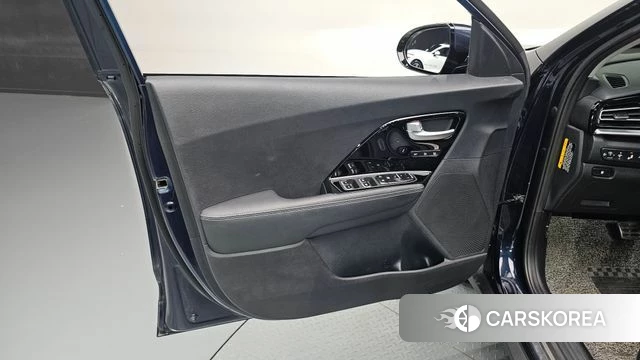 Kia The New Niro id 4765015 из Кореи 16