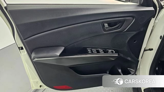 Ssangyong Berry New Tivoli id 4310326 из Кореи 16