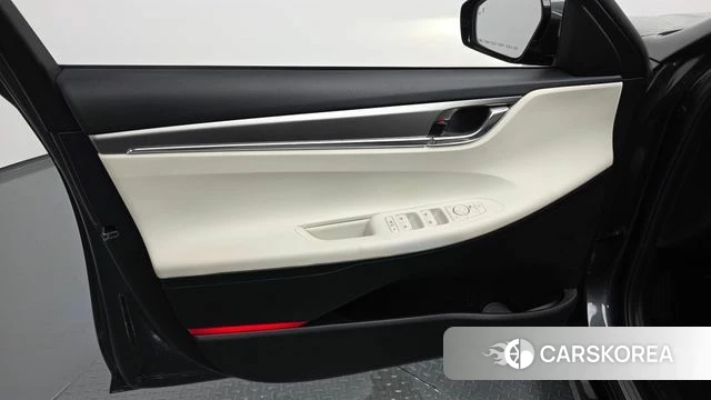 Hyundai The New Grandeur IG Hybrid id 4282287 из Кореи 16