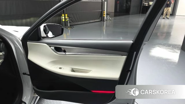 Hyundai The New Grandeur IG id 4337737 из Кореи 16