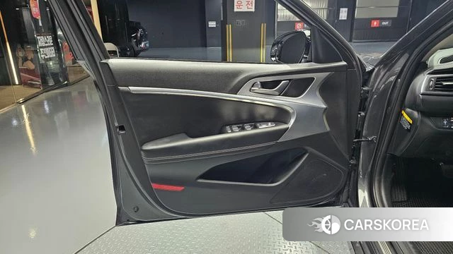 Genesis G70 id 4363216 из Кореи 16