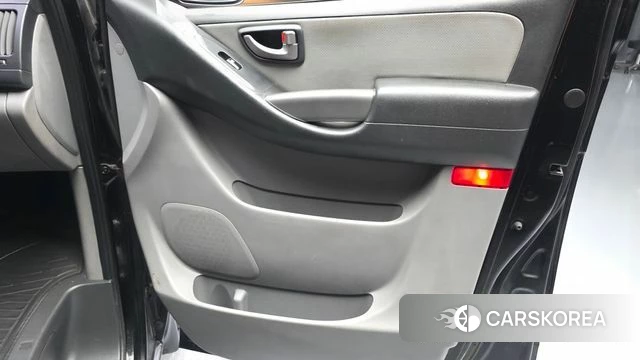 Hyundai The New Grand Starex id 4856409 из Кореи 16