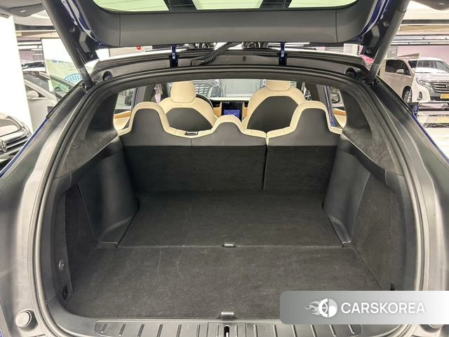 Tesla Model X id 4221732 из Китая 16