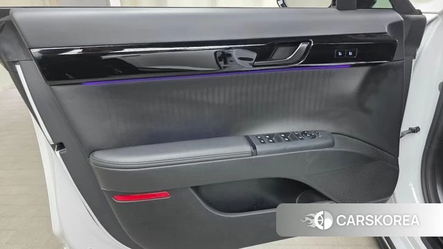 Hyundai Grandeur Hybrid (GN7) id 4194695 из Кореи 16