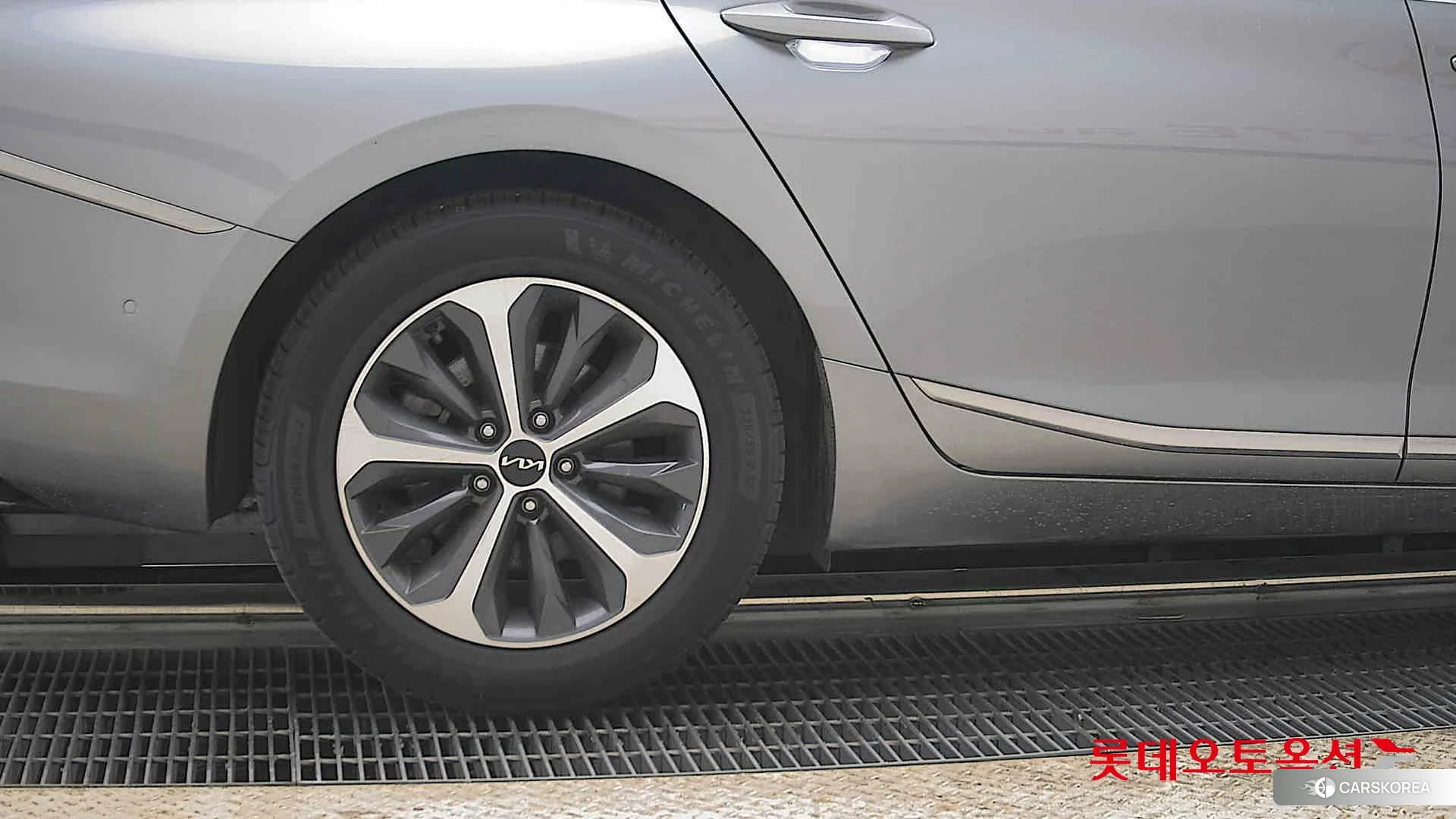 Kia K8 Hybrid id 4296875 из Кореи 16