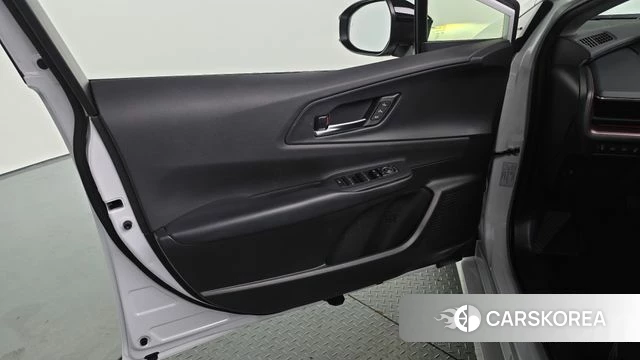 Toyota Prius 5th Generation id 4528152 из Кореи 16
