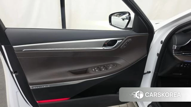Hyundai The New Grandeur IG Hybrid id 4745770 из Кореи 16
