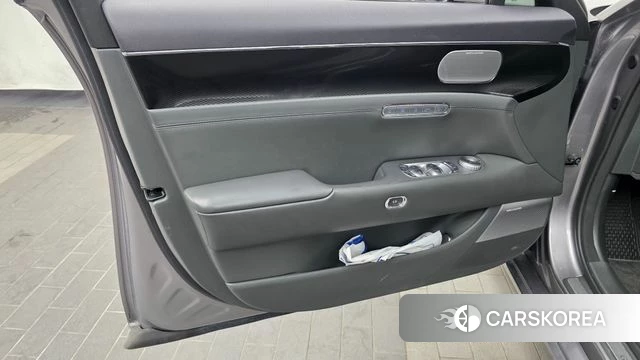 Genesis G90 (RS4) id 4758410 из Кореи 16