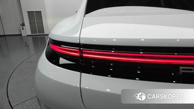 Porsche Panamera (976) id 4590438 из Кореи 16