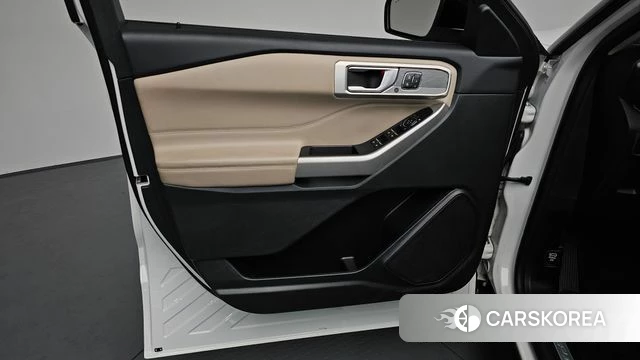 Ford Explorer 6th Generation id 4421978 из Кореи 16