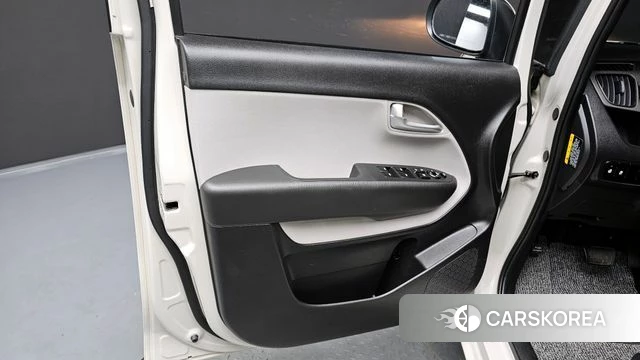 Kia The New Kia Ray id 4315204 из Кореи 16