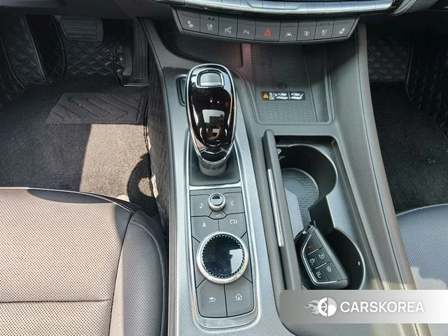 Cadillac CT5 id 4241458 из Китая 16