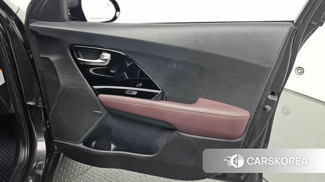 Kia The New Niro id 4923398 из Кореи 16