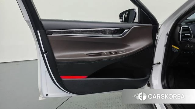 Hyundai Grandeur IG id 4520838 из Кореи 16