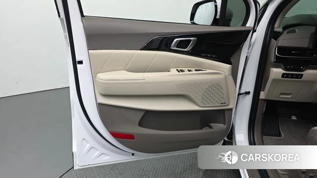 Kia The New Carnival 4th Generation id 4349161 из Кореи 16
