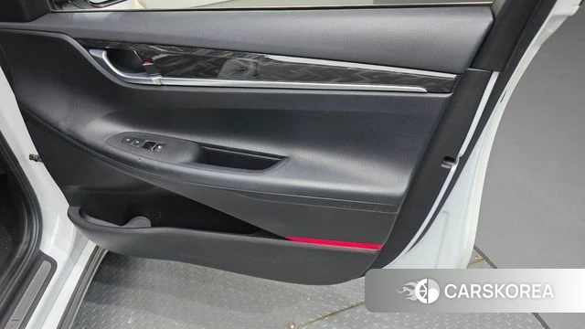 Hyundai Grandeur IG id 4403376 из Кореи 16