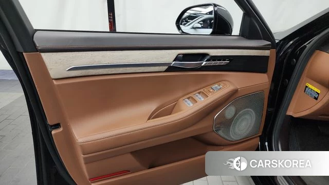 Genesis G90 id 4524804 из Кореи 16