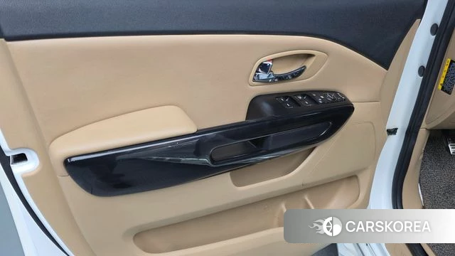 Kia All New Carnival id 4425064 из Кореи 16