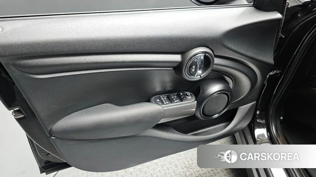 Mini Cooper id 4683655 из Кореи 16