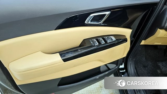 Kia Carnival 4th generation id 4223264 из Кореи 16