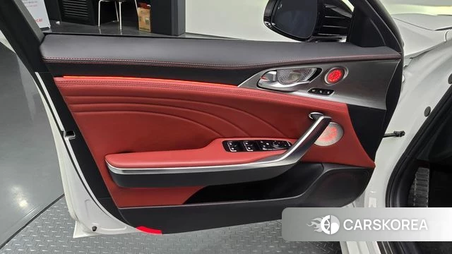 Kia Stinger Meister id 4716813 из Кореи 16