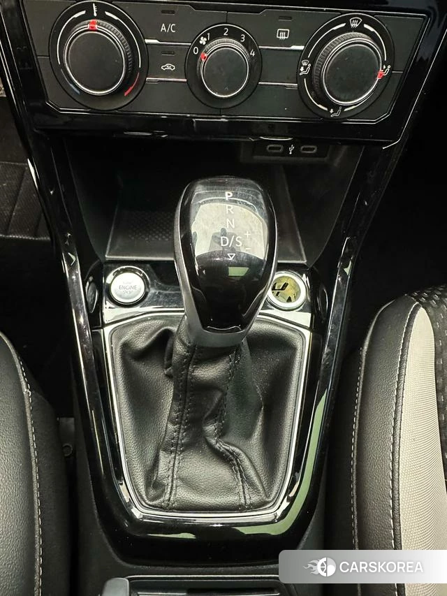 Volkswagen Exploring the shadow id 4257231 из Китая 16