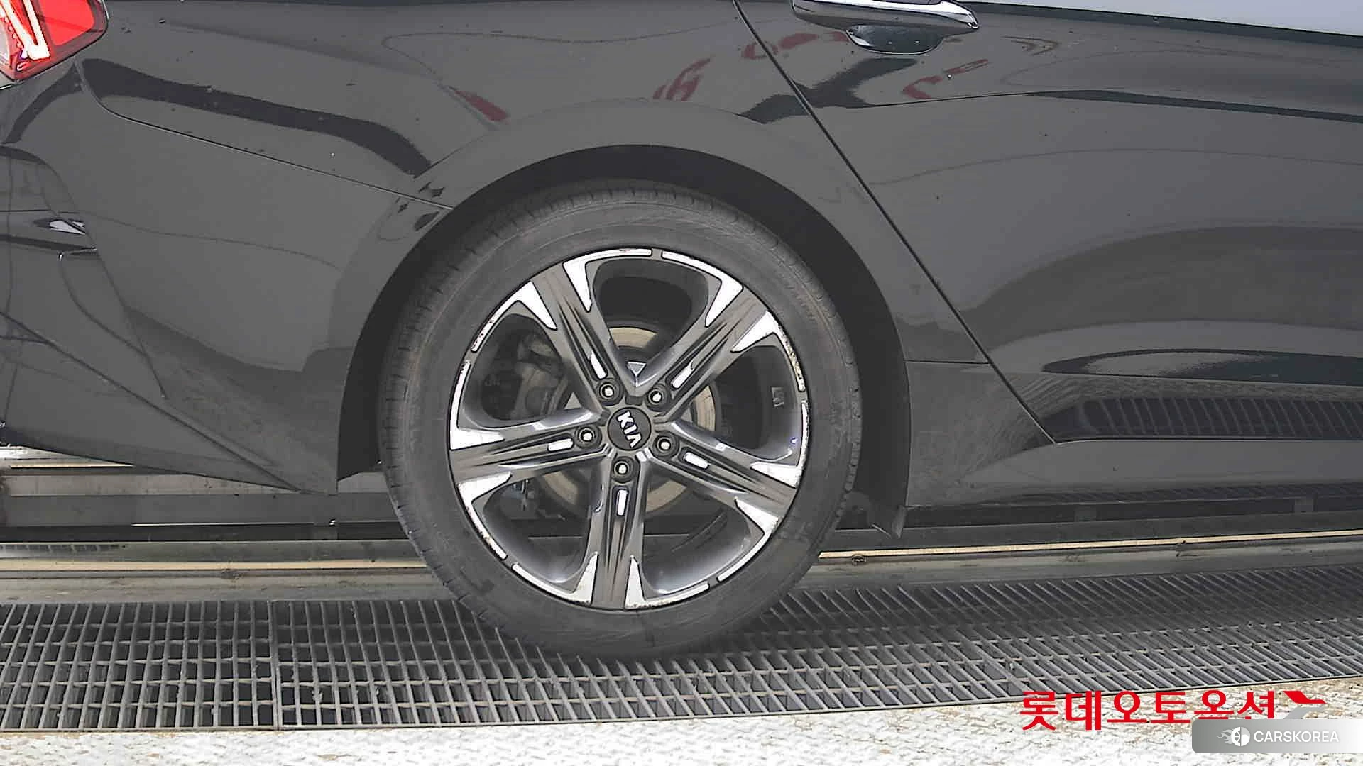 Kia K5 id 4296913 из Кореи 16