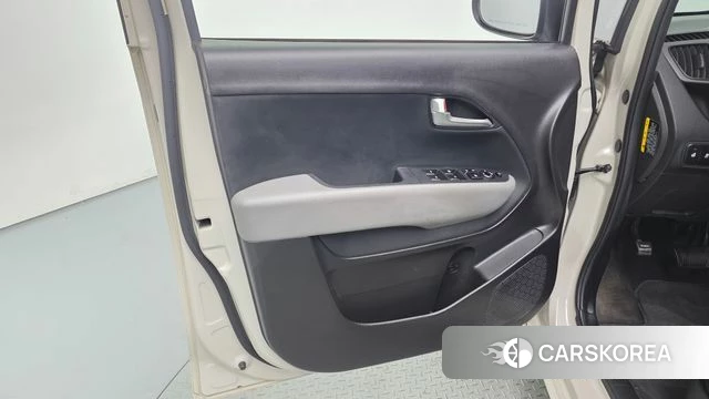 Kia The New Kia Ray id 4848174 из Кореи 16