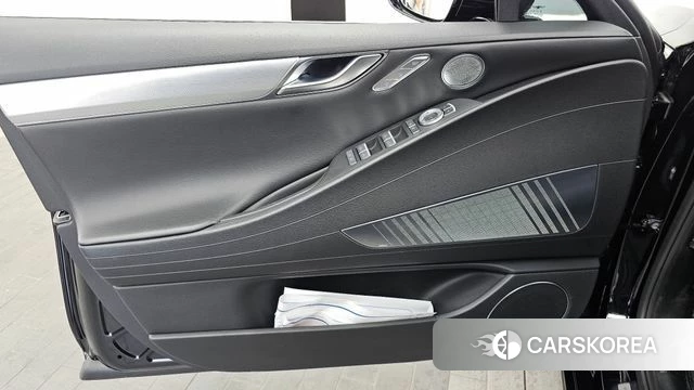 Genesis Electrified G80 (RG3) id 4603094 из Кореи 16