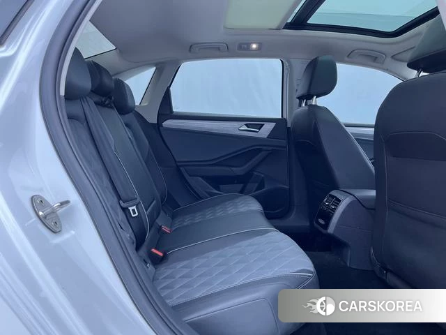 Volkswagen Sagitar id 4297927 из Китая 16