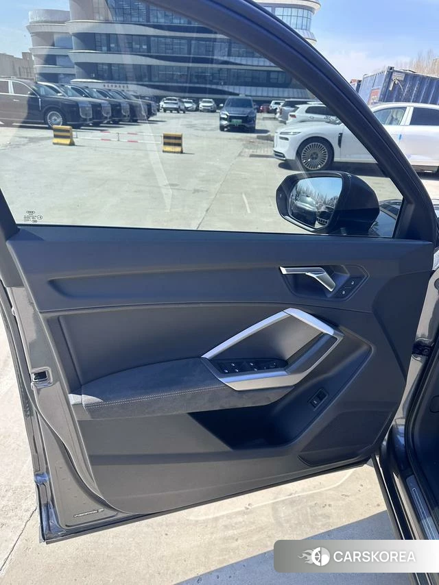 Audi Q3 id 4213136 из Китая 16