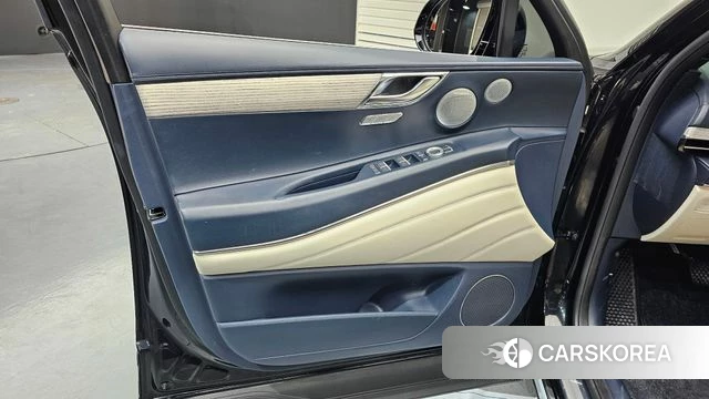 Genesis GV80 id 4414300 из Кореи 16