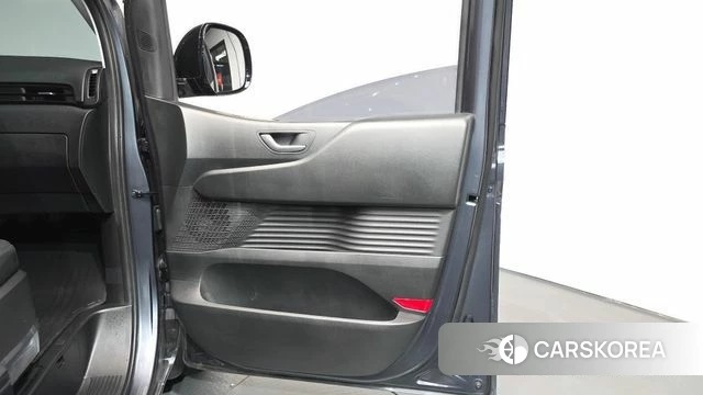 Hyundai Staria id 4480265 из Кореи 16