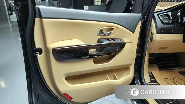 Kia The New Carnival id 4363044 из Кореи 16