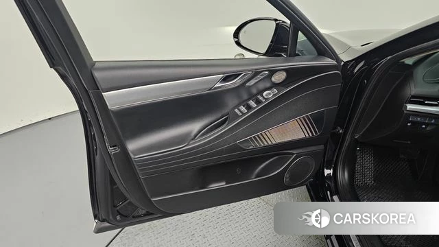 Genesis Electrified G80 (RG3) id 4268021 из Кореи 16