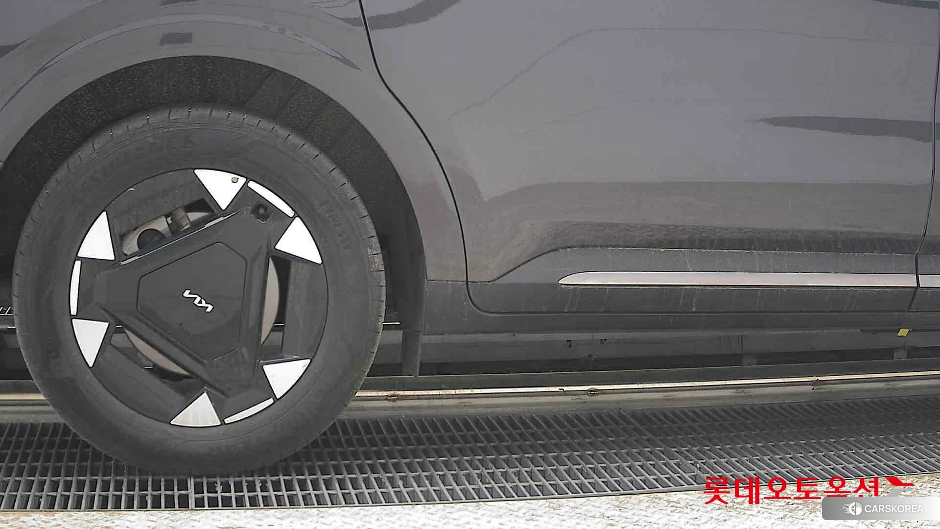 Kia Carnival Hybrid id 4289518 из Кореи 16