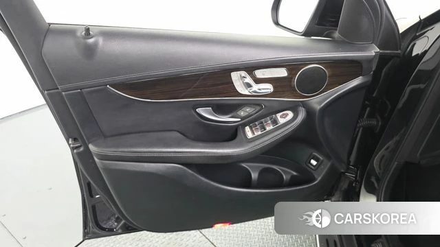 Mercedes-Benz GLC-Class X253 id 4196376 из Кореи 16