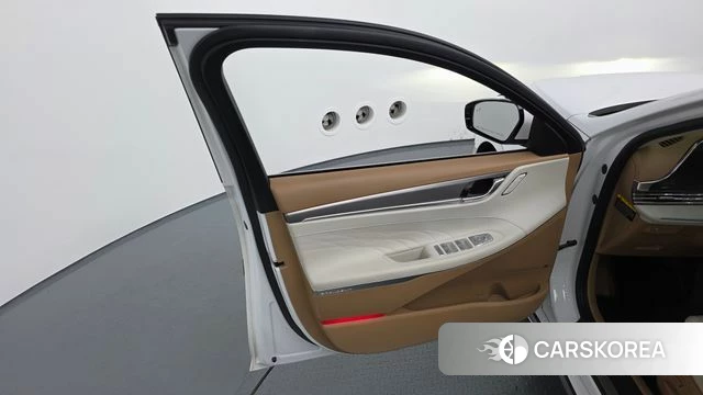 Hyundai The New Grandeur IG id 4542944 из Кореи 16
