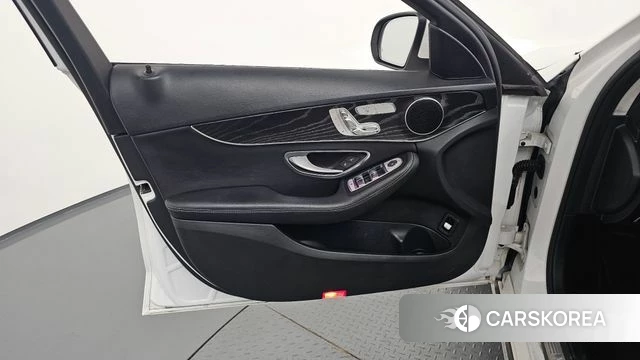 Mercedes-Benz C-Class W205 id 4465368 из Кореи 16