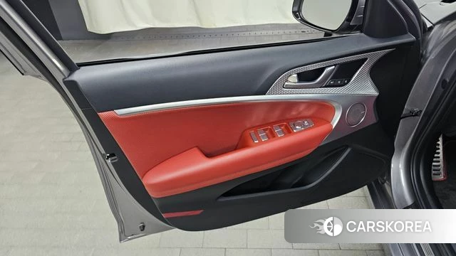 Genesis The New G70 id 4422306 из Кореи 16