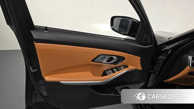 BMW 3 Series (G20) id 4409191 из Кореи 16
