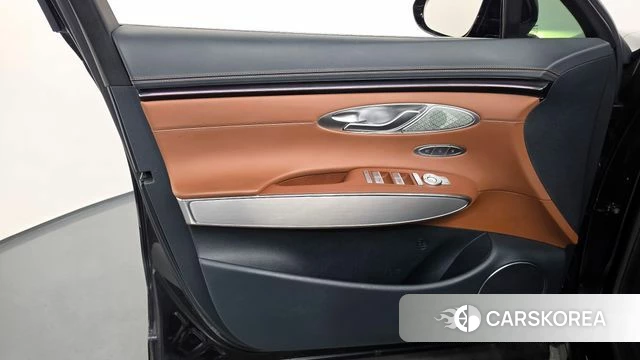 Genesis GV70 id 4767570 из Кореи 16