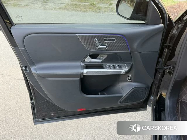 Mercedes-Benz GLB id 4291517 из Китая 16