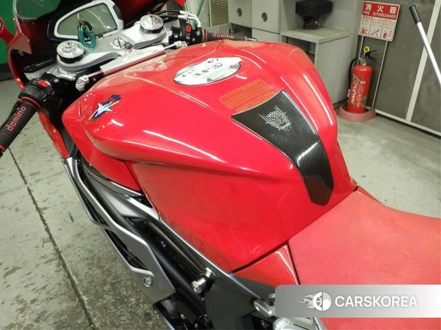 MV AGUSTA F4 R id 3939590 из Японии 16