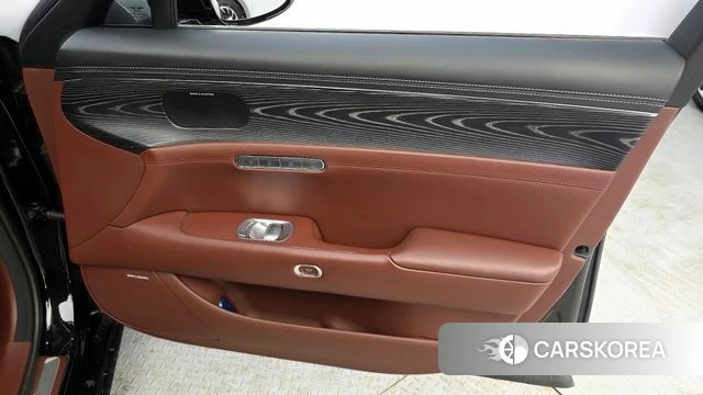 Genesis G90 (RS4) id 4186828 из Кореи 16