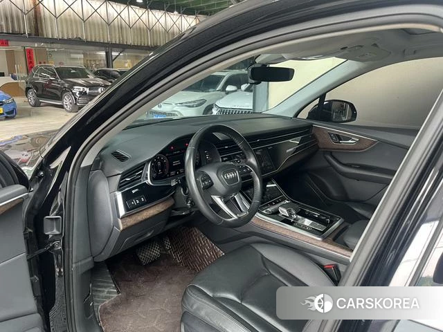 Audi Q7 id 4299914 из Китая 16