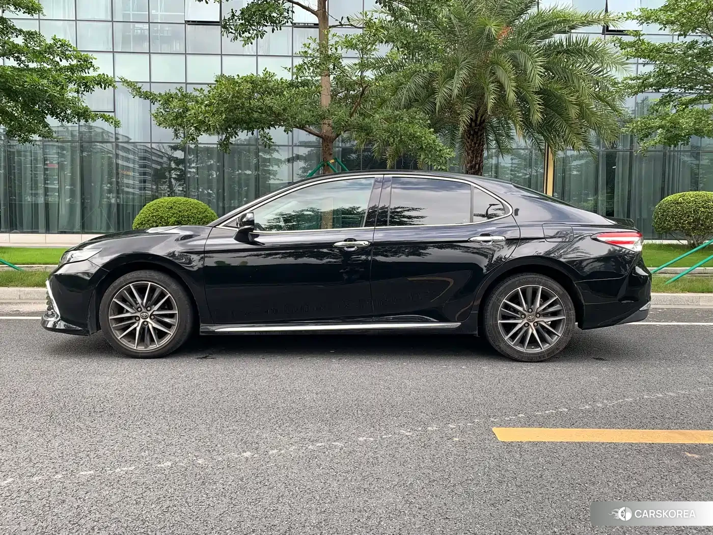 Toyota Camry id 4634856 из Китая 16